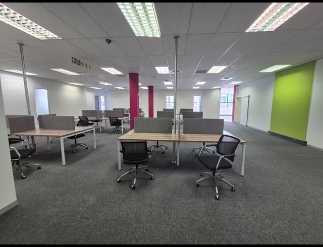 761M² OFFICE TO LET IN RIVONIA